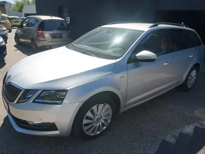 Gebraucht Skoda Octavia Clever 150 PS (110 kW) 2018 Silber Kombi