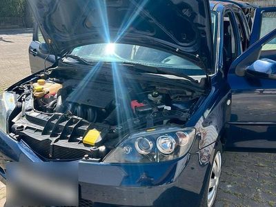 Second-hand Mazda 2 80 CP (58 kW) 2006 Albastru Hatchback