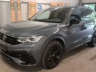 Gebraucht VW Tiguan Style 190 PS (139 kW) 2023 Grau SUV