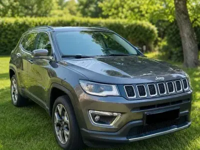 Gebraucht Jeep Compass Limited 170 PS (125 kW) 2020 Grau SUV