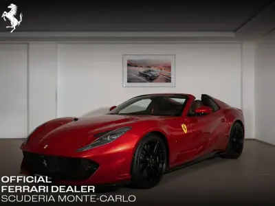 Gebraucht Ferrari 812 799 PS (587 kW) 2024 Rot Cabrio