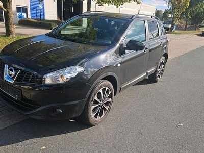 Gebraucht Nissan Qashqai Acenta 117 PS (86 kW) 2014 Schwarz SUV