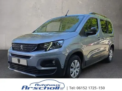 Gebraucht Peugeot Rifter GT 131 PS (96 kW) 2023 Grau Van / Kleinbus