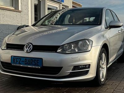 Silber Gebraucht 2014 VW Golf Comfortline Limousine | 8.700 € (Fairer Preis)
