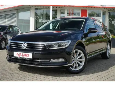 Gebraucht VW Passat Comfortline 150 PS (110 kW) 2018 Mangangrau metallic (metallic) Kombi