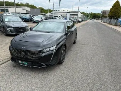 Gebraucht Peugeot 308 SW Allure 136 PS (100 kW) 2025 Schwarz Kombi