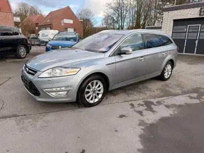 Usata Ford Mondeo Titanium 203 CV (149 kW) 2013 Grigio Berlina