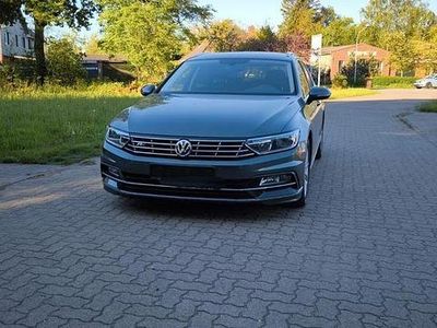 Gebraucht VW Passat Trendline 120 PS (88 kW) 2017 Grau Kombi