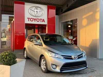 Gebraucht Toyota Verso 147 PS (108 kW) 2013 Van / Kleinbus