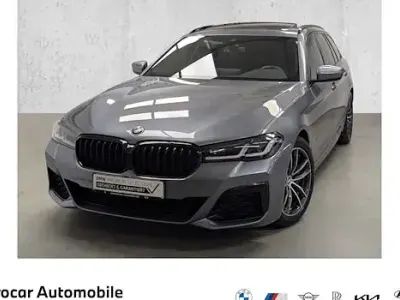 Gebraucht BMW 520 Shadowline 190 PS (139 kW) 2022 Silber Kombi