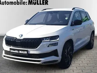 Gebraucht Skoda Karoq SportLine 150 PS (110 kW) 2023 Weiss SUV