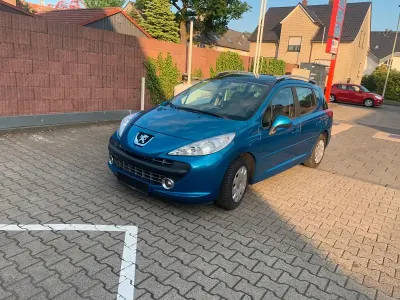 Gebraucht Peugeot 207 120 PS (88 kW) 2008 Blau Kombi