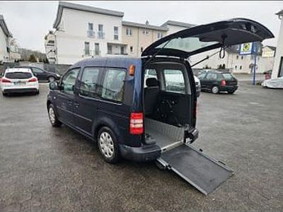 Gebraucht VW Caddy Trendline 105 PS (77 kW) 2010 Blau Van / Kleinbus