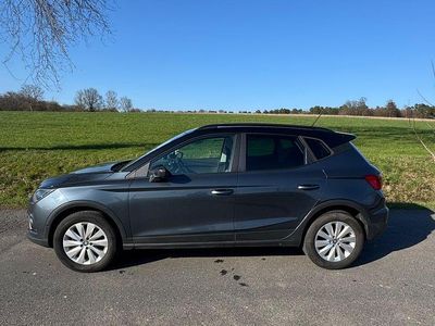 Gebraucht Seat Arona Style 116 PS (85 kW) 2019 Grau SUV