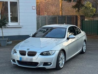 Gebraucht BMW 325 M Sport 218 PS (160 kW) 2007 Silber Coupé