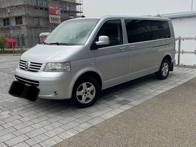 VW Caravelle