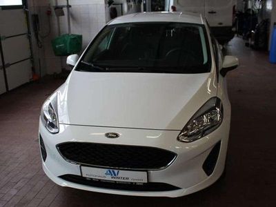 Gebraucht Ford Fiesta Trend 86 PS (63 kW) 2018 Frostweiß Limousine