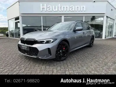 Gebraucht BMW 330 M Sport 245 PS (180 kW) 2026 Grau Limousine