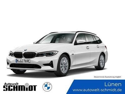 BMW 330e