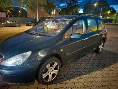 Gebraucht Peugeot 307 80 PS (58 kW) 2003 Schwarz Kombi