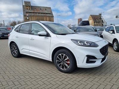 Gebraucht Ford Kuga ST-Line 152 PS (111 kW) 2022 Weiß SUV