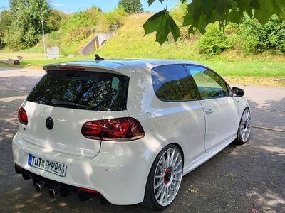 Gebraucht VW Golf VI R 271 PS (199 kW) 2011 Weiß Kleinwagen