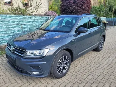 Gebraucht VW Tiguan 150 PS (110 kW) 2020 Grau SUV