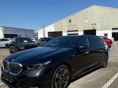 Gebraucht BMW 540 Performance 303 PS (222 kW) 2025 Schwarz Limousine