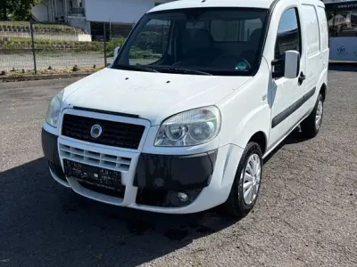 Gebraucht Fiat Doblò 101 PS (74 kW) 2008 Weiß Van / Kleinbus