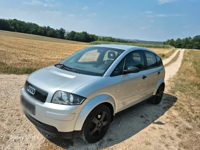 Gebraucht Audi A2 75 PS (55 kW) 2001 Grau Kleinwagen