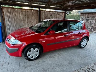 Gebraucht Renault Mégane II 112 PS (82 kW) 2008 Rot Limousine