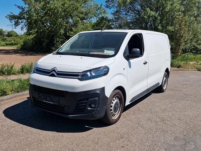 Used Citroën Jumpy Business Class 122 HP (89 kW) 2017 White Minivan