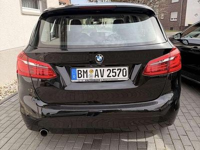 Usata BMW 218 Advantage 136 CV (100 kW) 2015 Nero Station wagon