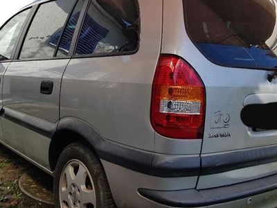 gebraucht Opel Zafira Bj 2004 silber Automatik