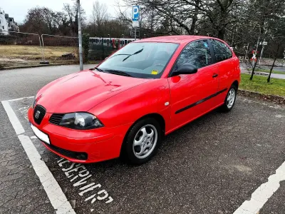 Gebraucht Seat Ibiza 75 PS (55 kW) 2003 Rot Kleinwagen