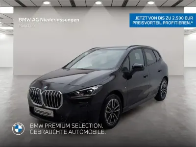 Gebraucht BMW 220 Active Tourer M Sport 156 PS (114 kW) 2025 Schwarz Van / Kleinbus