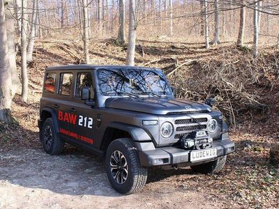 Neu BAW 212 166 PS (122 kW) 2026 Grün SUV