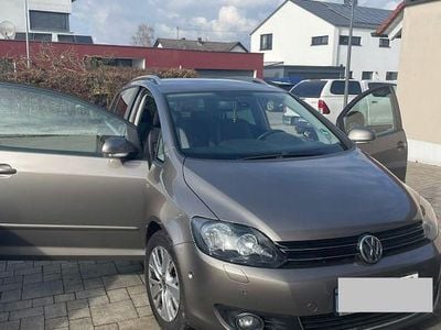 Gebraucht VW Golf Plus Cross Life 122 PS (89 kW) 2013 Gold Van / Kleinbus