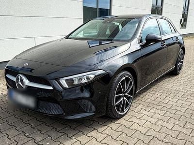 Usata Mercedes A200 163 CV (119 kW) 2018 Nero Berlina