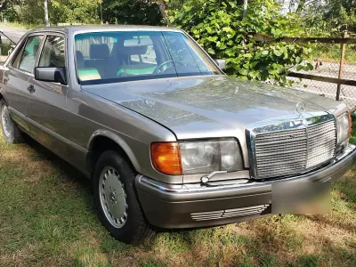Gebraucht Mercedes 300 180 PS (132 kW) 1989 Silber Limousine