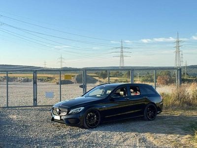 Schwarz Gebraucht 2016 Mercedes C43 AMG AMG Kombi | 30.000 € (Fairer Preis)