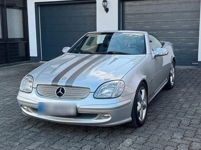 Gebraucht Mercedes SLK200 163 PS (119 kW) 2001 Silber Cabrio