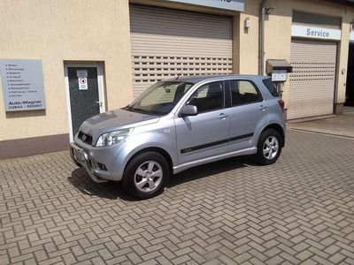 Silvermetallic Gebraucht 2008 Daihatsu Terios SUV | 8.500 € (Etwas zu teuer)