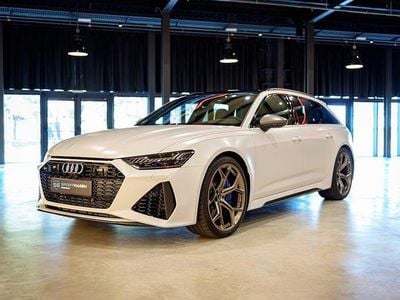 Weiß Gebraucht 2025 Audi RS6 Performance Kombi | 131.990 € (Guter Preis)
