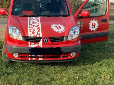 Gebraucht Renault Kangoo 75 PS (55 kW) 2005 Rot Van / Kleinbus