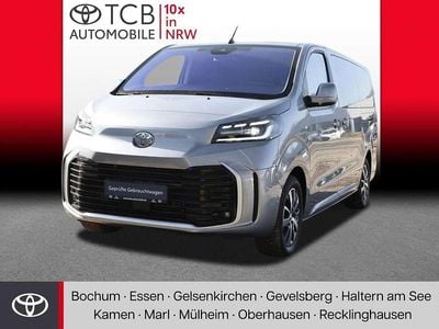 Second-hand Toyota Proace Verso Team 177 CP (130 kW) 2024 Argintiu Break