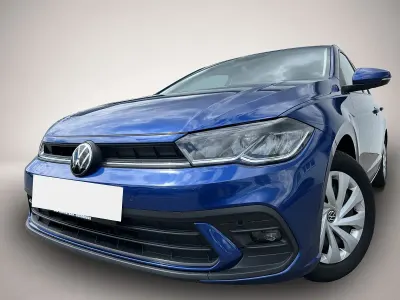Gebraucht VW Polo Life 80 PS (58 kW) 2024 Blau Kleinwagen