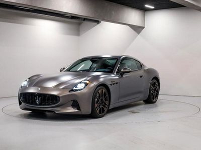 Neu Maserati Granturismo 559 kW (761 PS) 2025 Violett Coupé