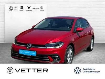 Gebraucht VW Polo Style 95 PS (69 kW) 2022 Rot Kleinwagen