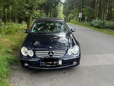Gebraucht Mercedes CLK320 Elegance 218 PS (160 kW) 2004 Blau Cabrio